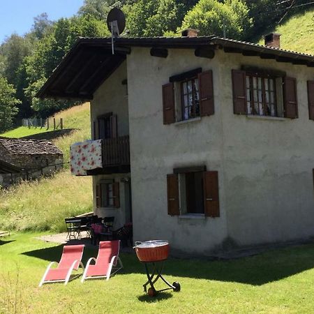 Ferienwohnung Rustico Ai Monti Cadenazzo Exteriér fotografie